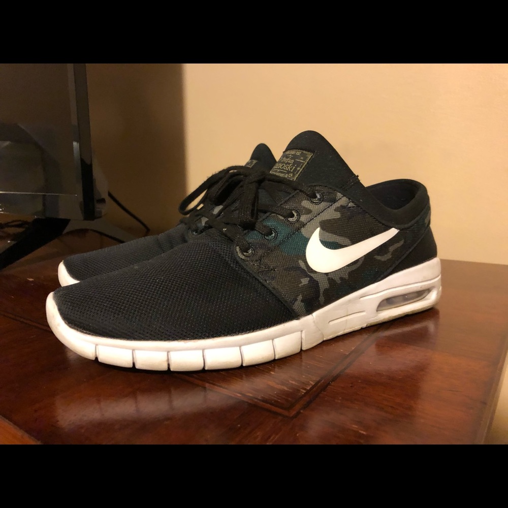 Nike Janoski sneakers